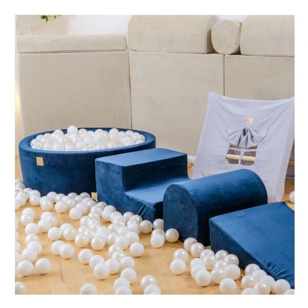 Sivo žametno otroško igrišče iz pene 4 ks višina 30 cm 225x90 cm Montessori – Meowbaby