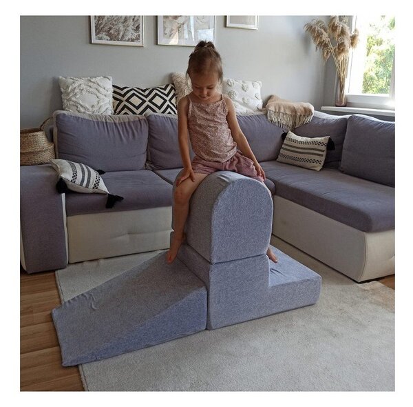 Sivo žametno otroško igrišče iz pene 4 ks višina 30 cm 225x90 cm Montessori – Meowbaby