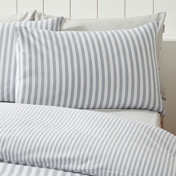Siva enojna flanelna posteljnina 135x200 cm Stripe – Catherine Lansfield