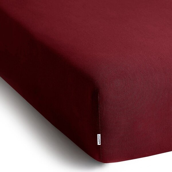 Bordo rdeča napenjalna rjuha iz jerseyja 90x200 cm Amber – Restilo