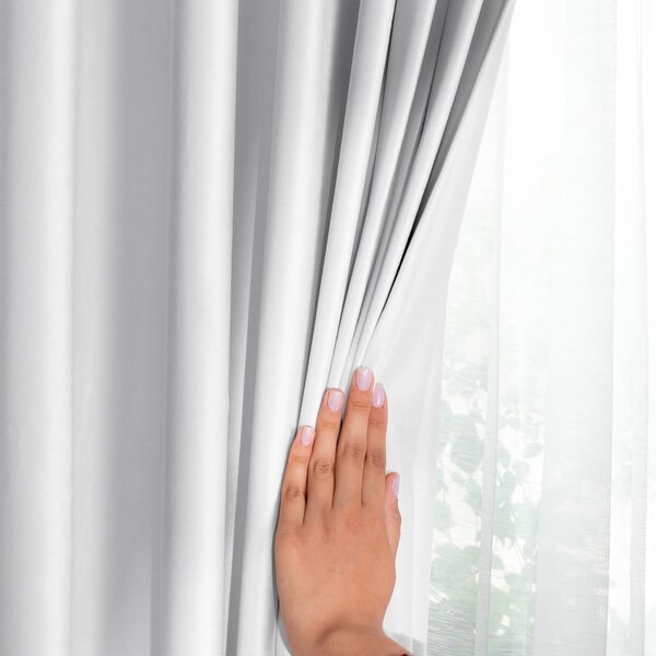 Bela žametna zavesa za delno zatemnitev 140x245 cm Pleat – Restilo