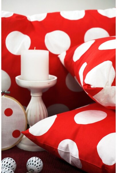 Bombažna posteljnina Dots rdeča EMI, Standardni enojni posteljni komplet vključuje 1x 140x200 + 1x 70x90
