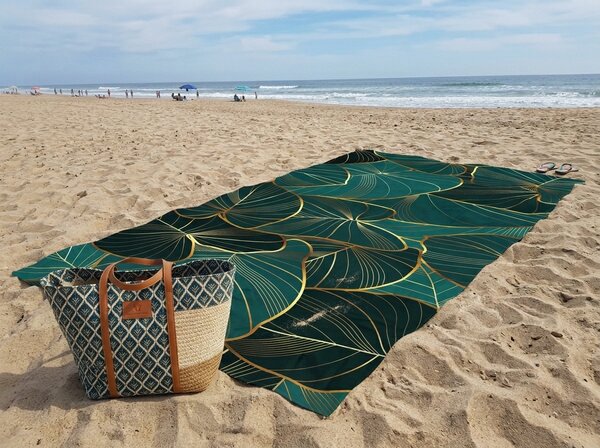 Hitro sušeča se XXL plažna brisača VERDARA zelena 150 x 210 cm, 100% mikrotkanina