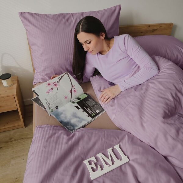 Posteljnina Lila damast saten EMI