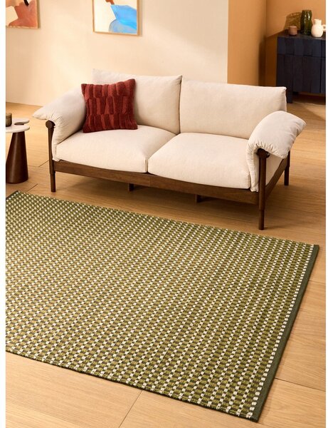Kaki zelena ročno tkana preproga iz mešanice volne 120x170 cm Ember – MADE