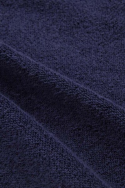 Lacoste Srednje velika bombažna brisača Lacoste 70 x 140 cm