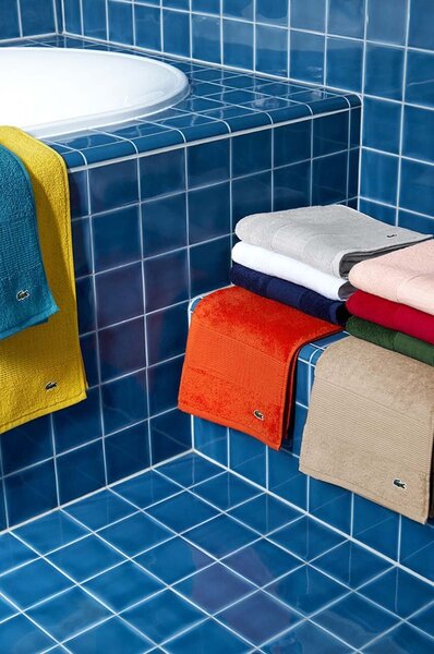 Lacoste Bombažna brisača Lacoste 100 x 150 cm
