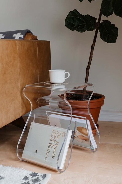 Umbra Nosilec za časopis Umbra Magino Stool