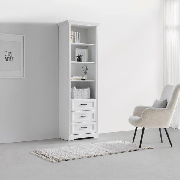 Zandiara Regal Marilou, Bela
