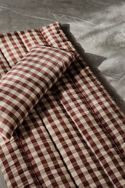 Ferm Living Dekorativna vzmetnica ferm LIVING Bothy Check Quilted 72 x 180 cm