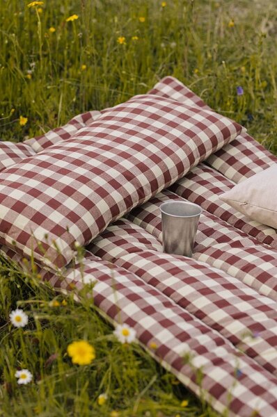 Ferm Living Dekorativna vzmetnica ferm LIVING Bothy Check Quilted 72 x 180 cm