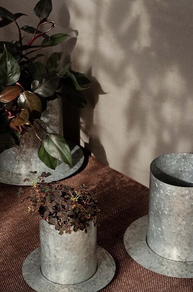 Ferm Living Okrasni lonec ferm LIVING Auran Pot S/25 x 21 cm