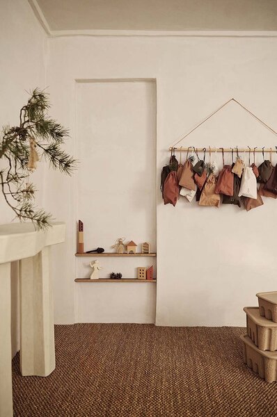 Ferm Living Adventni koledar za otroke ferm LIVING Christmas Countdown