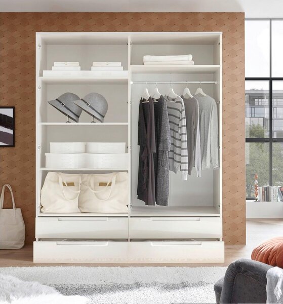 Modern Living Omara S Klasičnimi Vrati Fun, Bela