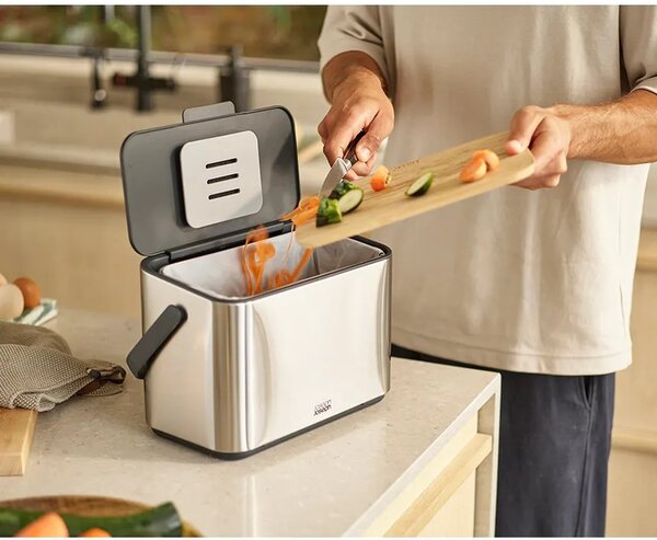 Joseph Joseph Kompostnik s filtrom Joseph Joseph Collect™ 4 L