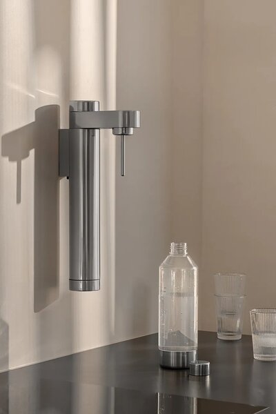 Stelton Aparat za gaziranje vode z montažo na steno Stelton Brus