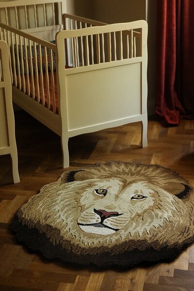Doing Goods Volnena preproga Doing Goods Ari Lion Head 113 x 95 cm