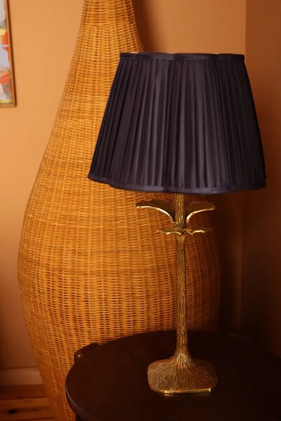 Doing Goods Podstavek za namizno svetilko Doing Goods Giselle Ginko Lamp