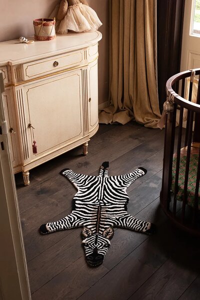 Doing Goods Volnena preproga Doing Goods Stripey Zebra 102 x 67 cm
