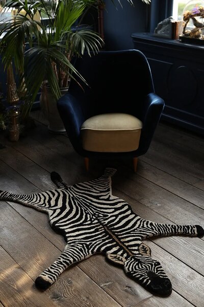Doing Goods Volnena preproga Doing Goods Stripey Zebra L/152 x 109 cm