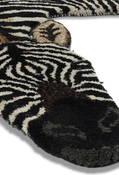 Doing Goods Volnena preproga Doing Goods Stripey Zebra L/152 x 109 cm