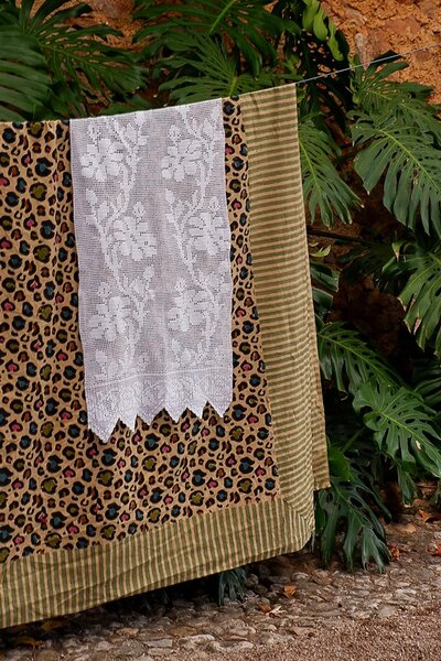 Doing Goods Bombažno posteljno pregrinjalo Doing Goods Disco Leopard Double 240 x 280 cm