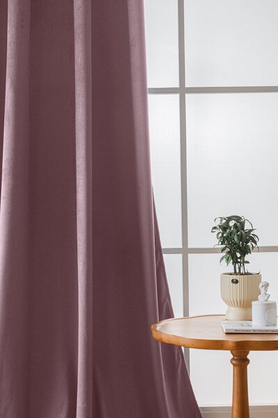Svetlo vijolična zatemnitvena zavesa VELVET 140x250 cm Za obesiti: Trak za nabiranje