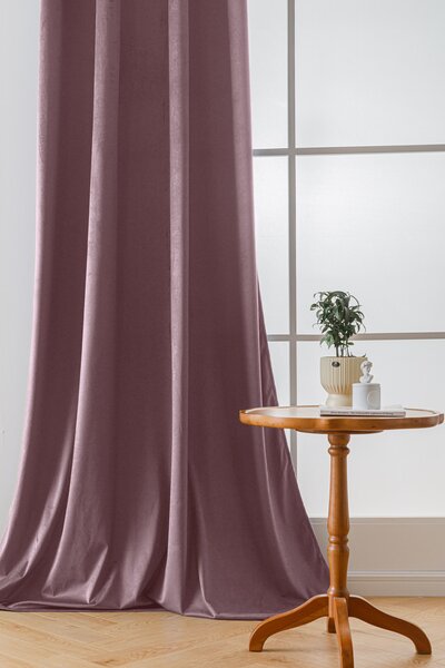 Svetlo vijolična zatemnitvena zavesa VELVET 140x250 cm Za obesiti: Trak za nabiranje