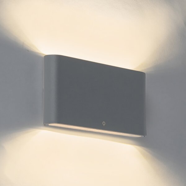 Set 2 zunanjih stenskih svetilk temno sive barve 17,5 cm, vključno z LED - Batt