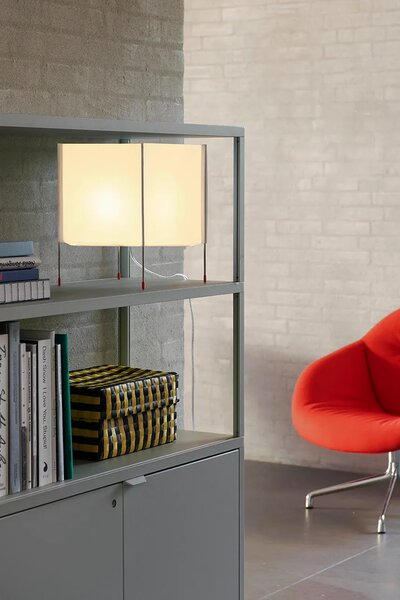 HAY Namizna led svetilka HAY Paper Cube 21,5 x 21,5 x 30,5 cm