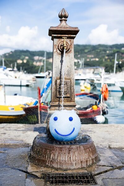 Byon Dekorativna vaza Byon Happy o25x23 cm
