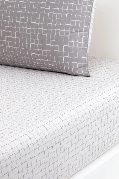 Lacoste Bombažna rjuha z elastiko Lacoste L BLOCK Greige 90 x 200 cm