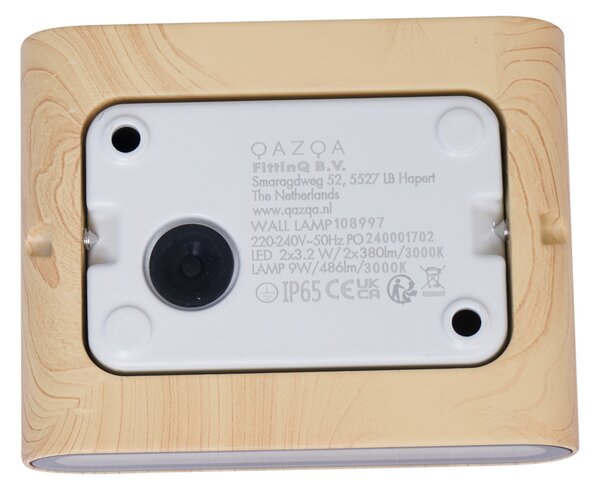 Skandinavska zunanja stenska svetilka z lesnim potiskom 11,5 cm vklj. LED IP65 - Batt