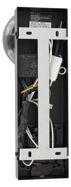 Moderna stenska svetilka črna 2-luč z možnostjo nagiba z USB-C priključkom - Lesly