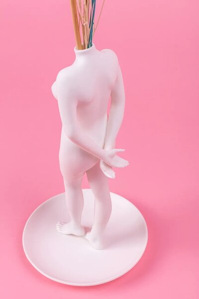 Seletti Dekorativna vaza Seletti La Timida 26 cm