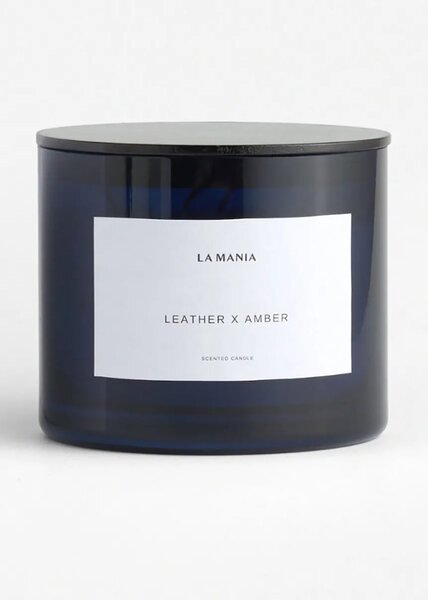 La Mania Dišeča sveča La Mania Leather&Amber 500 g
