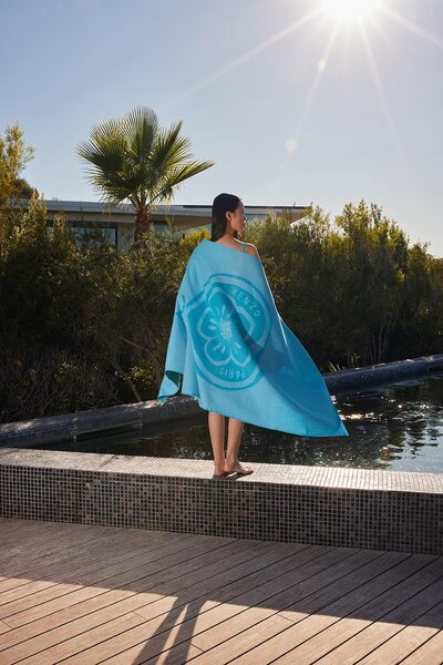 Kenzo Bombažna brisača za plažo Kenzo KHEART Turquoise 90 x 160 cm
