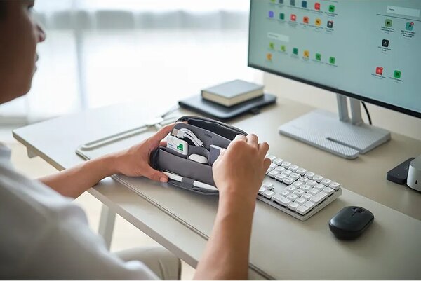 Orbitkey potovalni pisarniški organizator iz tekstilnega materiala
