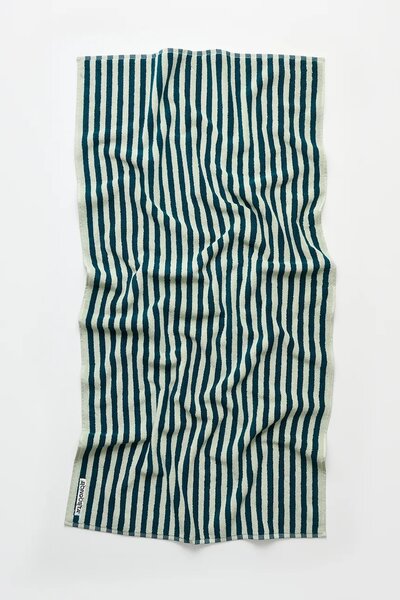 Bongusta srednje velika bombažna brisača 70 x 140 cm