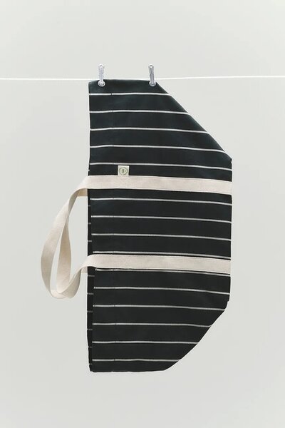 HAY Piknik torba iz tekstilnega materiala 36 x 35 x 35 cm