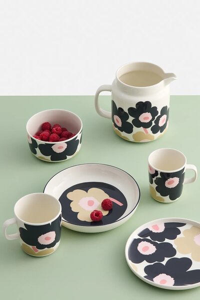 Marimekko krožnik zajtrkovalni iz kamenine 20,5 cm