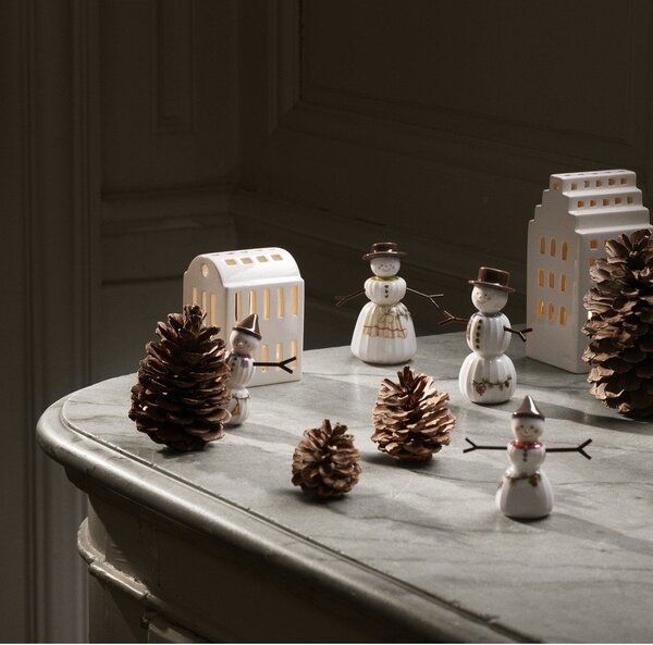 Porcelanasta božična figurica (višina 9 cm) Hammershøi Snowwife – Kähler Design