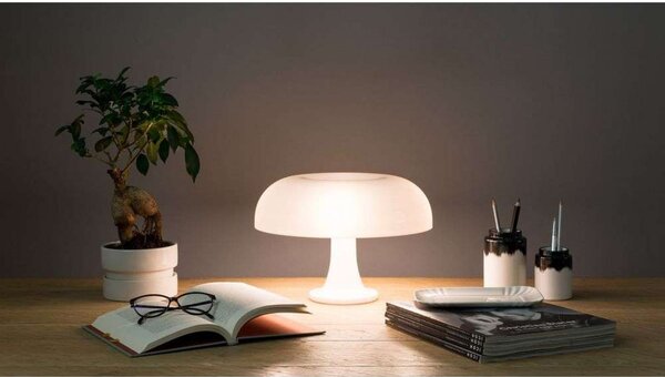 Artemide Namizna svetilka Nessino, rumena, višina 22 cm, Rumena, Dnevna soba / jedilnica, Plastika, Dizajn