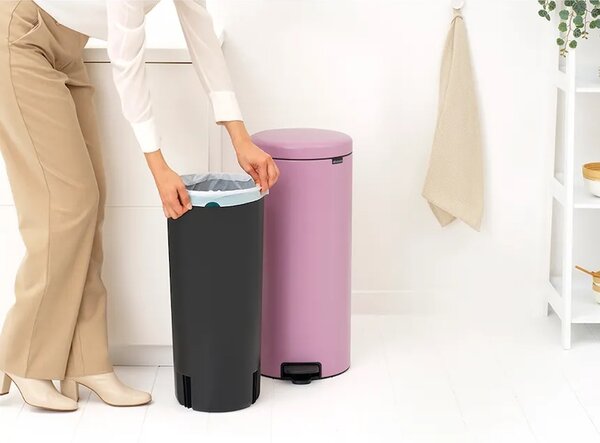 Brabantia koš za smeti iz jekla 30 l