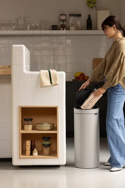 Brabantia koš za smeti iz jekla 30 l