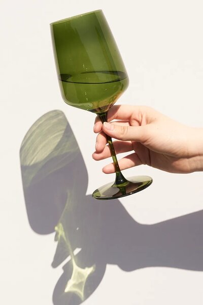 Viski komplet kozarcev na peclju za vino iz barvanega stekla 650 ml