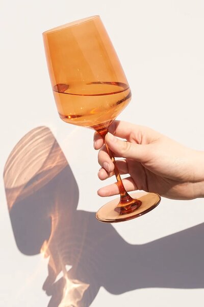 Viski komplet kozarcev na peclju za vino iz barvanega stekla 650 ml
