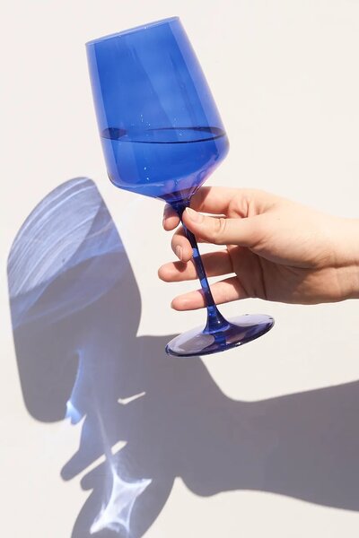 Viski komplet kozarcev na peclju za vino iz barvanega stekla 650 ml