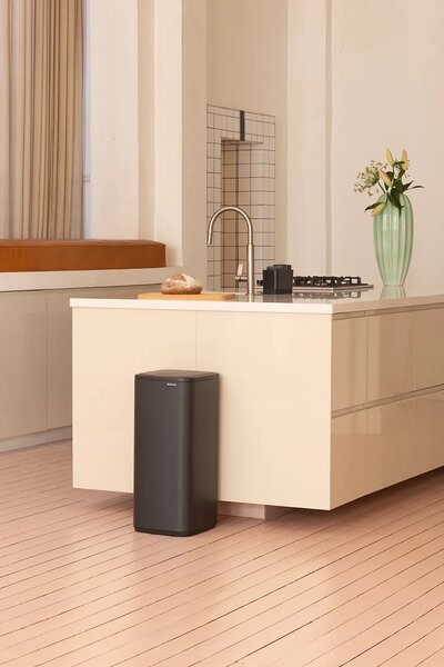 Brabantia koš za smeti iz jekla 30 l
