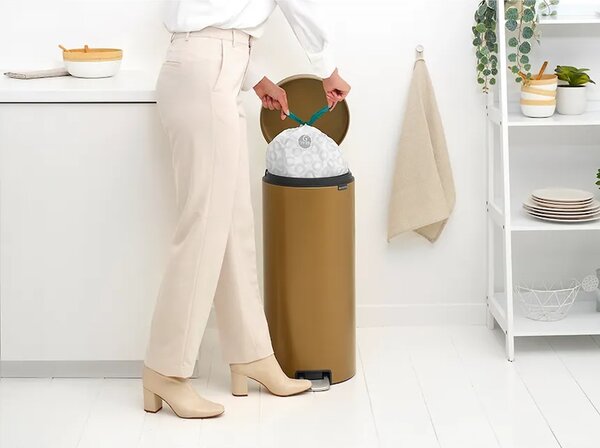 Brabantia koš za smeti iz nerjavečega jekla 30 l